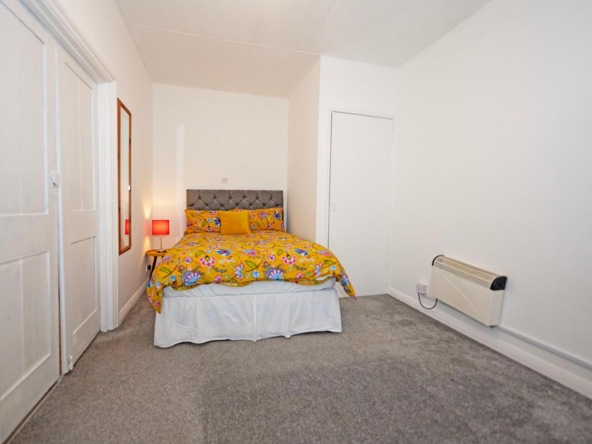 Flat In Clapham Budget Friendly Stay London Exterior foto