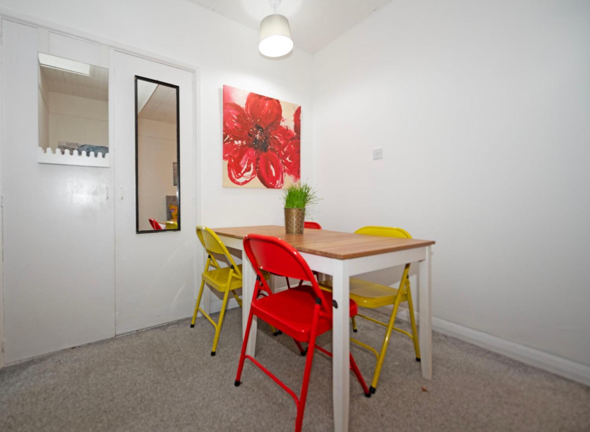 Flat In Clapham Budget Friendly Stay London Exterior foto